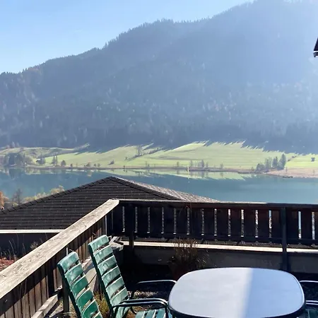 Kolbitsch Am Weissensee Ein Seeblick Der Verzaubert 3*