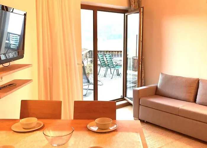 Hotel Kolbitsch Am Weissensee Ein Seeblick Der Verzaubert B&B Weissensee