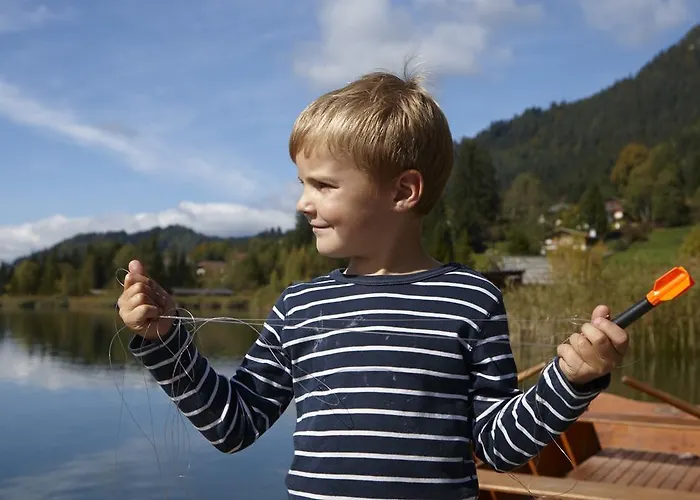 Hotel Kolbitsch Am Weissensee Ein Seeblick Der Verzaubert B&B 3*
