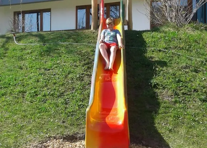 Hotel Kolbitsch Am Weissensee Ein Seeblick Der Verzaubert B&B Weissensee